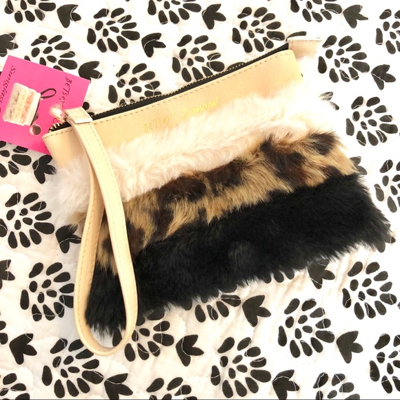 Betsey Johnson Handbags - Betsey Johnson faux fur sunglass case or clutch